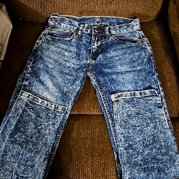 I'm a pair of boys steves jeans they are a stretch denim - Picture 1 of 2